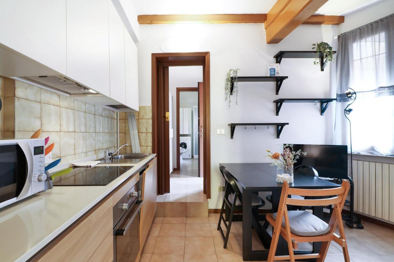 Primopiano - Colonne 18 Apartment Milano Ngoại thất bức ảnh