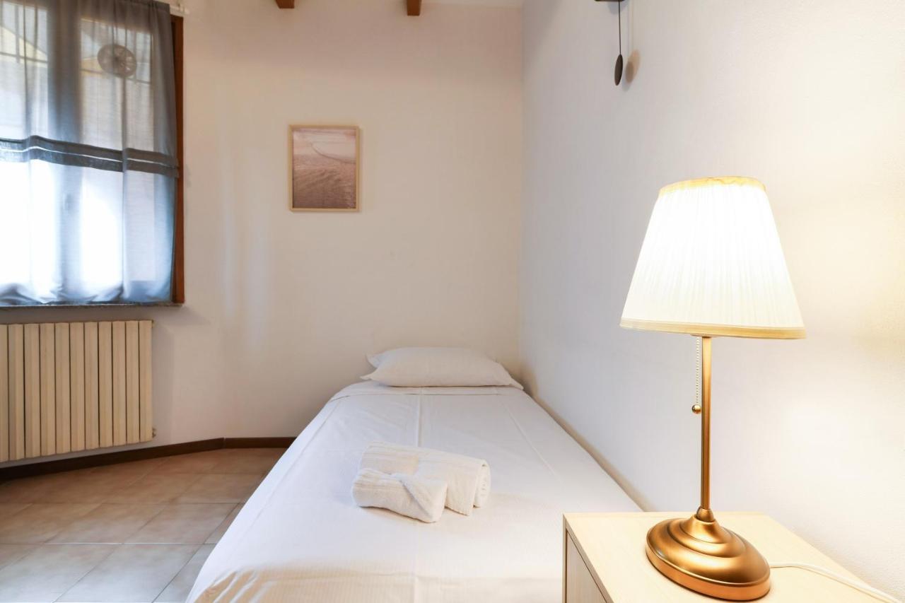 Primopiano - Colonne 18 Apartment Milano Ngoại thất bức ảnh