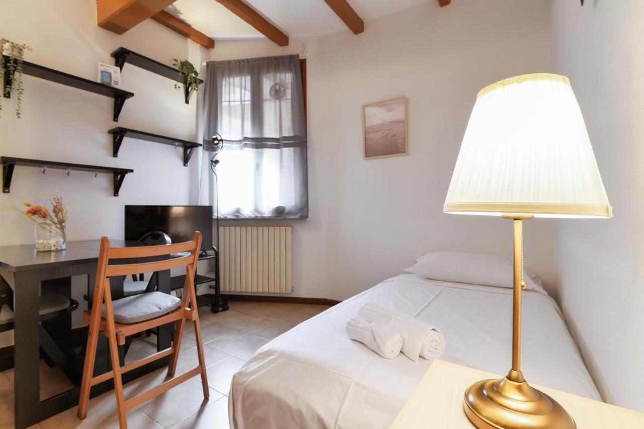 Primopiano - Colonne 18 Apartment Milano Ngoại thất bức ảnh